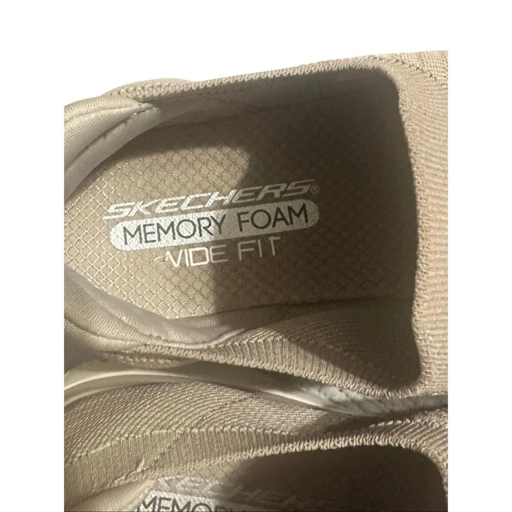 Skechers tan knit slip ons memory foam wide fit sz 8.5